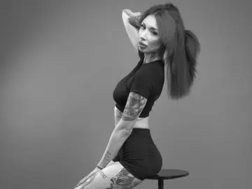 Imlive Sex Cam of TokyoHoney