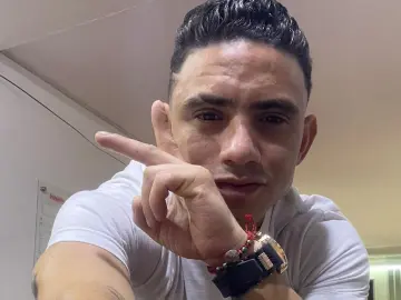 Imlive Live Sex of CarlosSpecter1