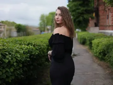 Imlive Private Sex Chat of LioraOne