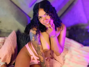Livejasmin Live Porn of NaomiVelour