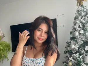 Myfreecams Live Sex Cam of Emelydolce
