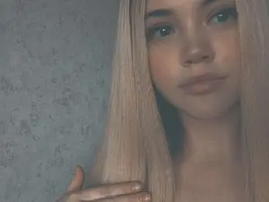 Myfreecams Adult Webcam of Ella_