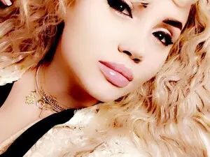 Myfreecams Sex Cam of Blond3B