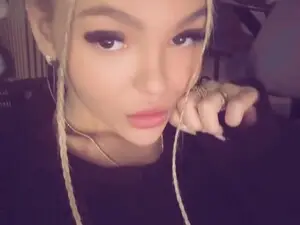 Myfreecams Free Porn Cam of Daisy_abby03