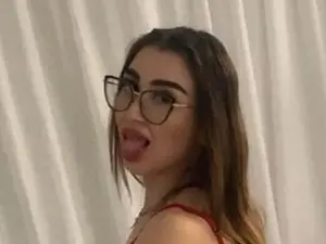 Myfreecams Watch Live Sex Cams of BellaBaby18