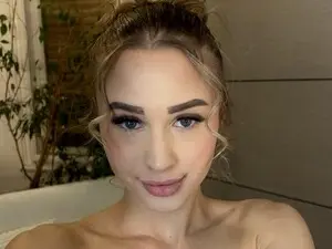 Myfreecams Live Porn of BunnyHeat