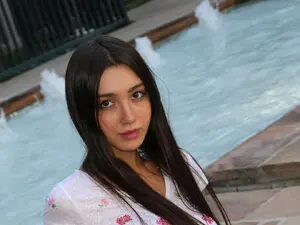 Myfreecams Adult Webcam of SultrySiren19