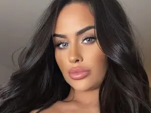 Myfreecams Watch Live Sex Cams of AlluringEsme