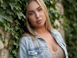 Myfreecams Live Sex of AmiraSoul_