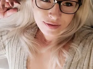 Myfreecams Sex Chat of Duckyisone