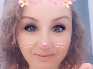 Myfreecams Live Sex Cam of SexyNicolle29