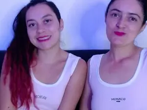 Myfreecams Live Sex Cam of Luna_Venus
