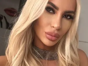 Myfreecams Sex Cam of Missy_alena