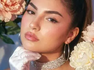 Myfreecams Private Sex Chat of AzzaLee