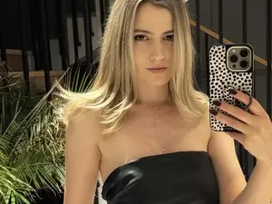 Myfreecams Nude Webcam of HappyEndings_