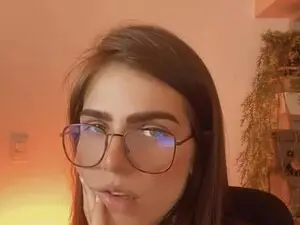 Myfreecams Watch Live Sex Cams of Meurief