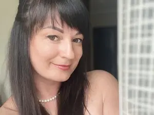 Myfreecams Live Porn of IraCherryNow