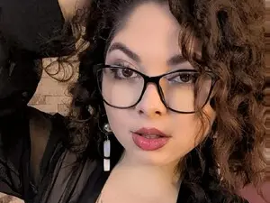 Myfreecams Sex Cam of KairaFantasy