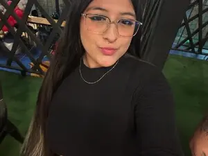 Myfreecams Sex Chat of Megann_up