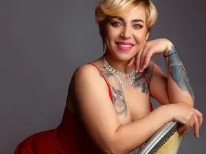 Myfreecams Free Live Porn of HalseySmith