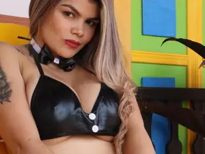 Myfreecams Sex Cam of Sara__stone1