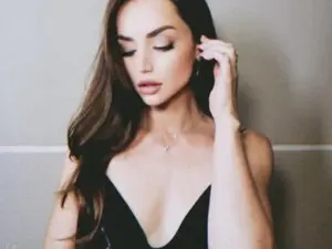 Myfreecams Sex Chat of Lanie__Love