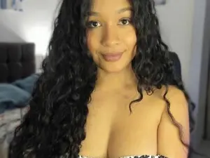 Myfreecams Adult Webcam of Amatista_latina