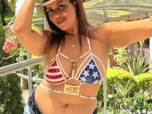 Myfreecams Watch Live Sex Cams of Evva_Moon