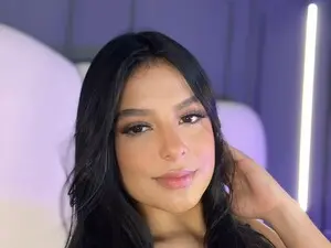 Myfreecams Free Live Porn of BrunaMonroe