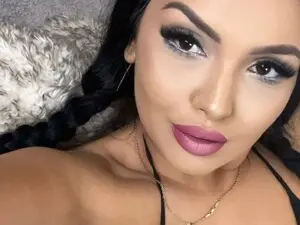 Myfreecams Best Webcam of AvelineNoir