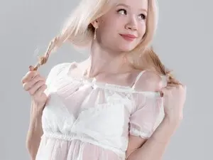 Myfreecams Watch Live Sex Cams of Alice_Chery