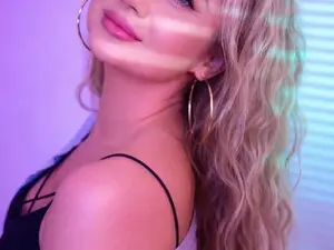 Myfreecams Best live sex cam show of BlondieEve