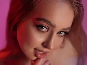 Myfreecams Watch Live Sex Cams of ElysaWetxx