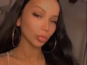 Myfreecams Sex Chat of heylisten