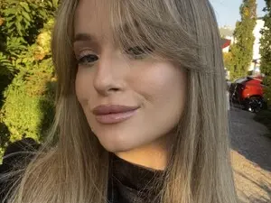 Myfreecams Adult Video Chat of SophieeDee