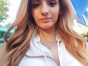 Myfreecams Sex Chat of VerraSweet4U