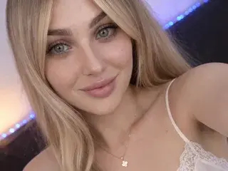 Streamate Live Sex Cam of MelisaX19