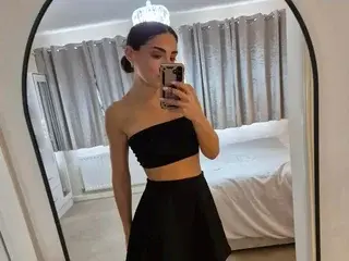 Streamate Free Porn Cam of MissTauri