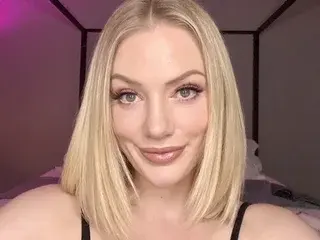 Streamate Live Sex of QuinnHart