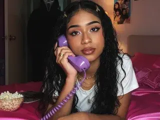 Streamate Adult Webcams of katheMiiller