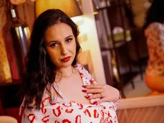 Streamate Live Porn of MavisReeve