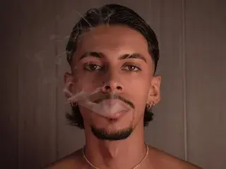 Streamate Nude Webcam of nikolay_dimitrov