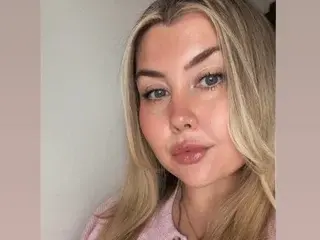 Streamate Sex Cam of PeachyPolUK