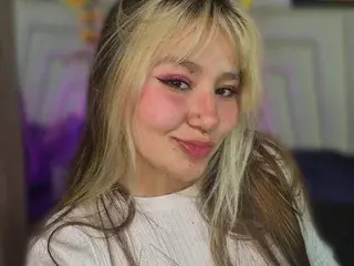 Streamate Free Live Porn of Aliiceyong