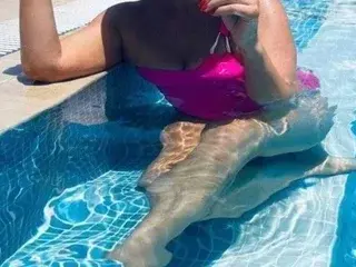 Streamate Private Sex Chat of HornyHarriet_XX
