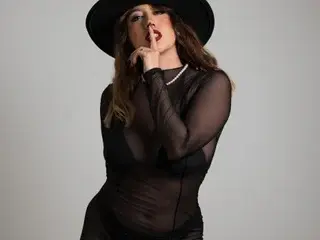 Streamate Best Webcam of LisaKiim