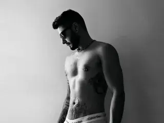 Streamate Nude Webcam of Elon_coxx