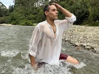 Streamate Free Porn Cam of AlexGomez
