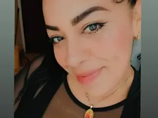 Streamate Live Sex Cam of CandelaBrown