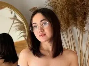Streamate Best live sex cam show of ToraMika